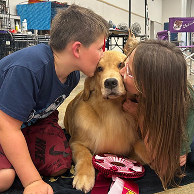 tangleloft goldens smooch